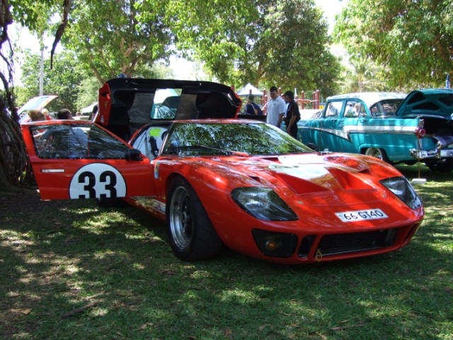 All Ford Day 2010 041.jpg