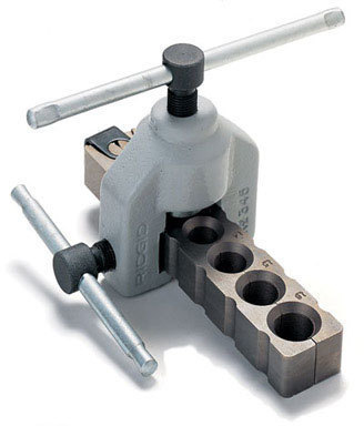 RIDGID PIPE FLARING TOOL model NO. 345.JPG