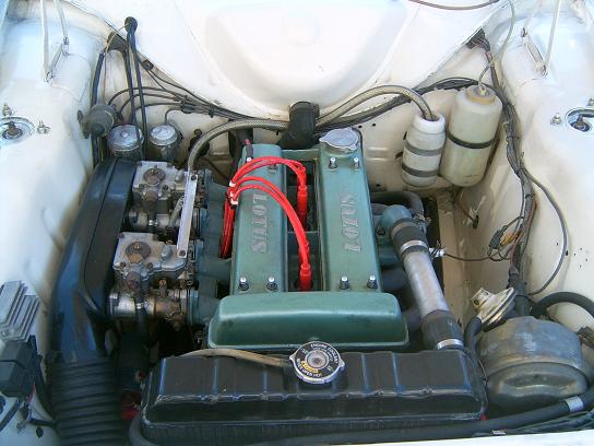 lotus engbay.JPG