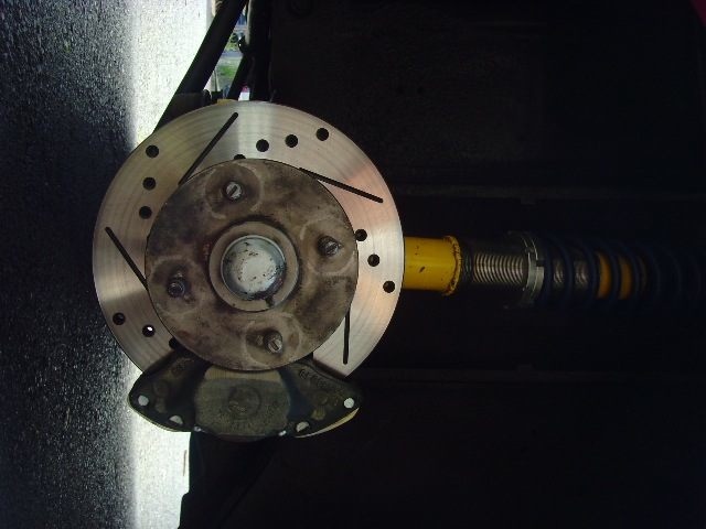 EscortWheel strut.jpg