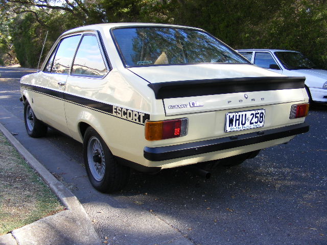 2009_1025Alfa0007.JPG