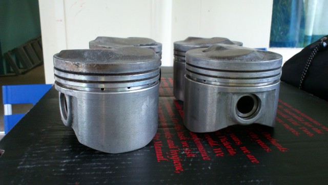 trw pistons (3) (Custom).JPG